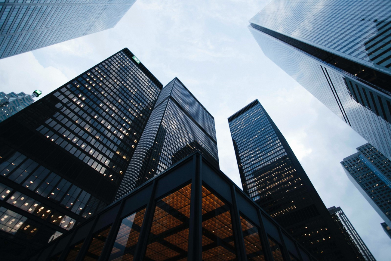 Como investir em fundos imobiliários